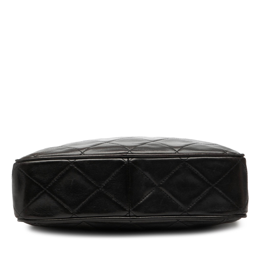 Pre-Loved Chanel CC Quilted Lambskin Tassel Camera Bag - Picture 3 of 10